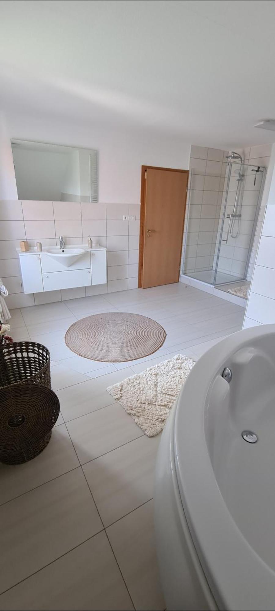 Stilvolle Ferienwohnung Free Parking, Space, Wlan Niestetal Exteriér fotografie
